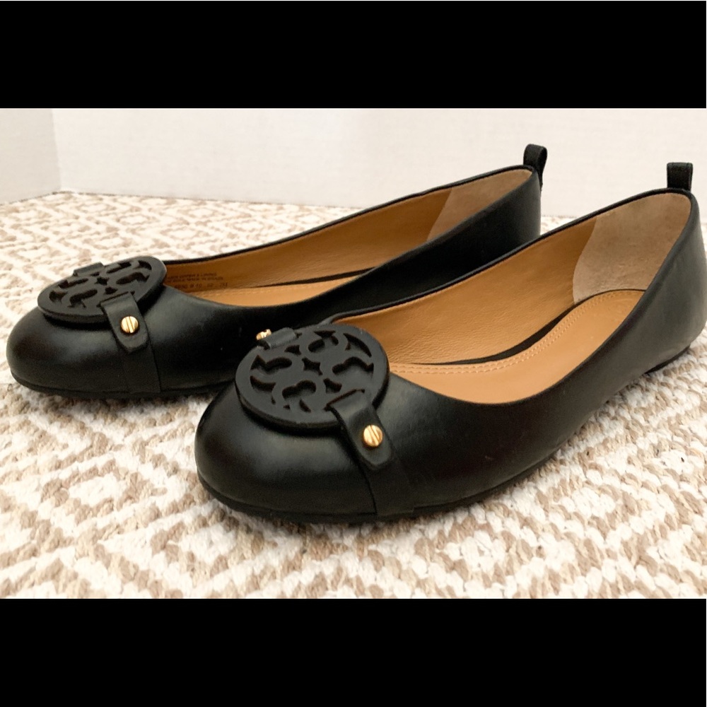 NWOB Tory Burch Gabriel Black Leather Ballet Flat